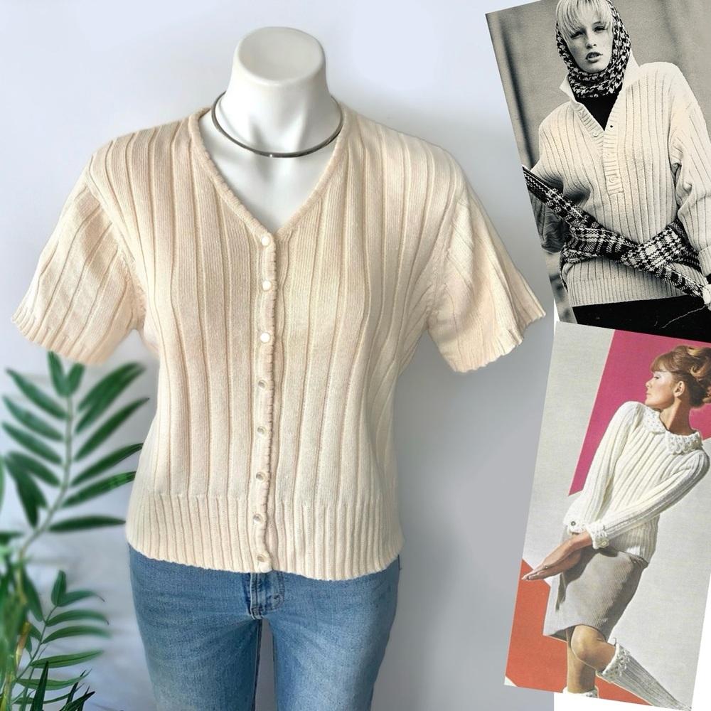 v i n t a g e :: Cozy Neutral Ribbed Knit Buttoned Cardigan Sweater